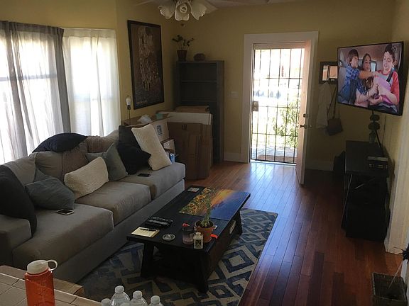 5th image of 4816 71st St