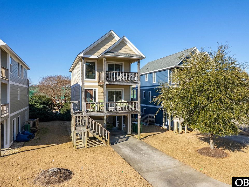 1st image of 1040 Mirage St #24