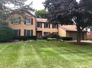 35701 Congress Rd, Farmington Hills, MI 48335