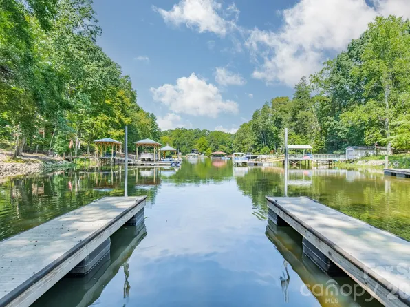 195 Agnew Rd, Mooresville, NC 28117