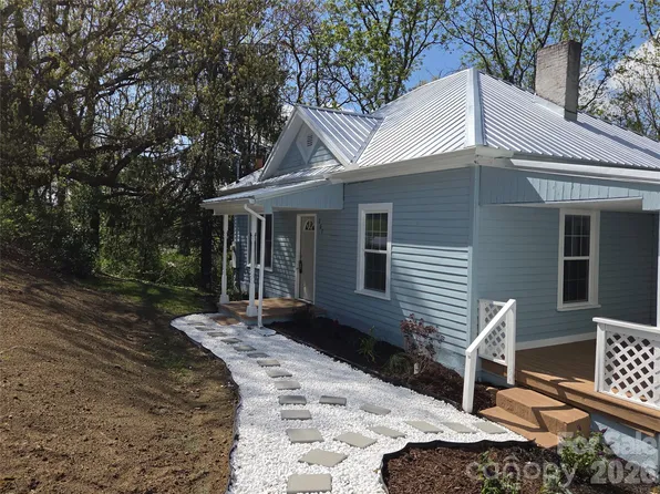 267 Beaverdam St, Canton, NC 28716