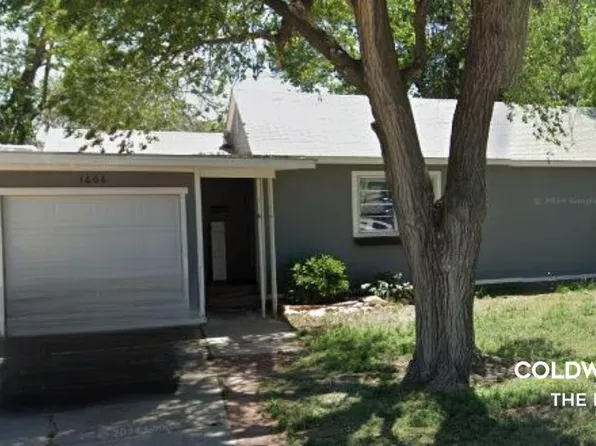 1606 York Ave, Garden City, KS 67846