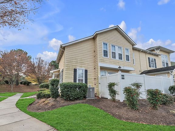 4th image of 1116 Grace Hill Dr