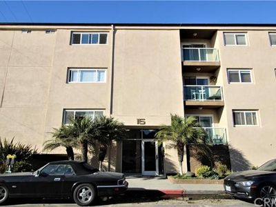 15 15th St APT 15, Hermosa Beach, CA, 90254