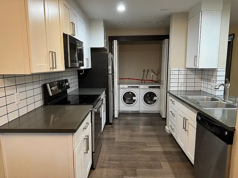 14620 NE 35th St #107 — Photo 5