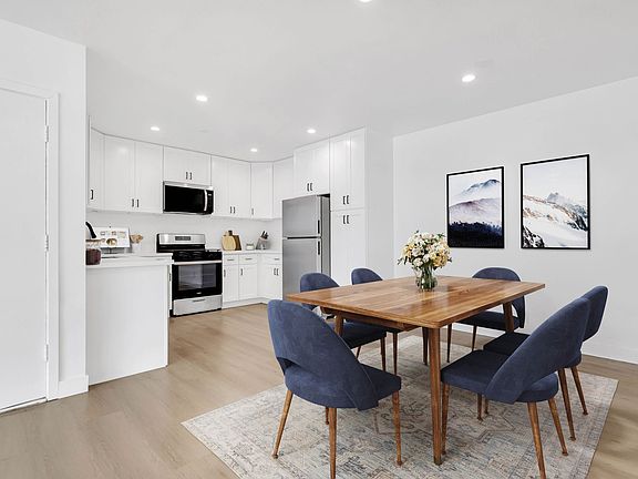 4th image of 605 Warwick Ave #629-4
