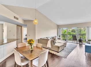 8901 Wiles Rd APT 302, Pompano Beach, FL 33067