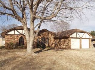7225 Skylark Ct, Oklahoma City, OK 73162
