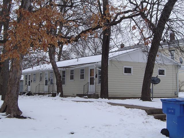 1st image of 417-423 S Cedar St