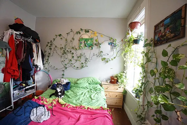 Rented by Rennit Inc. | media 62