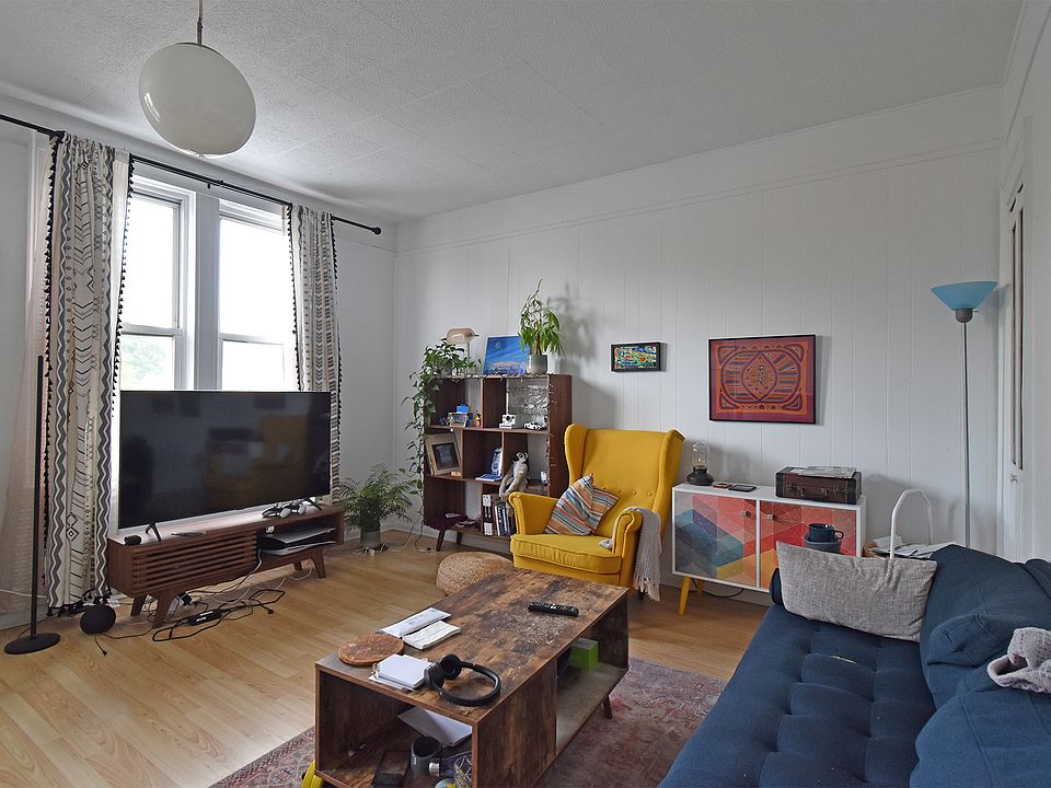 1st image of 22-32 36th St #2