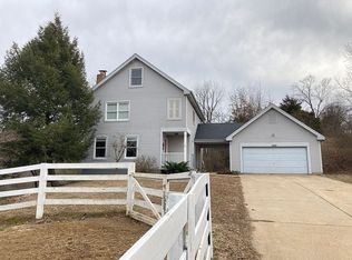 3540 Bouquet Rd, Pacific, MO 63069