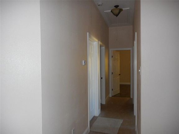4th image of 1231 Hillburn Dr
