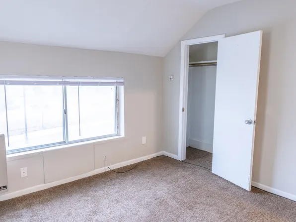 500 Clancy Ave NE #6, Grand Rapids, MI 49503