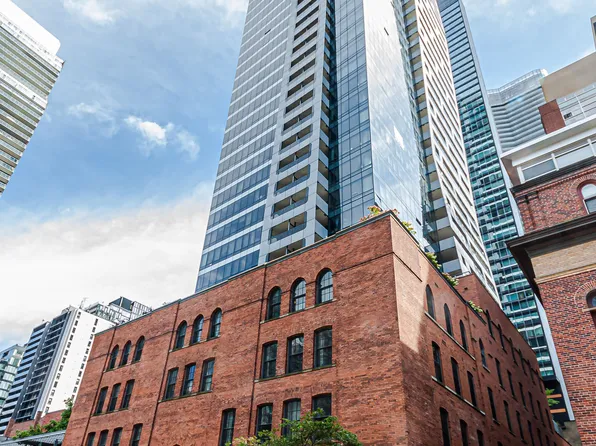 5 Saint Joseph St, Toronto, ON