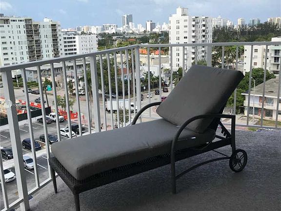 4th image of 1228 West Ave APT 708