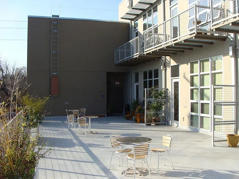 Terrace (common area)