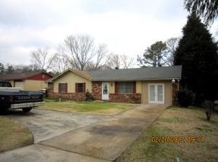 2846 Kensington Way, Rex, GA 30273