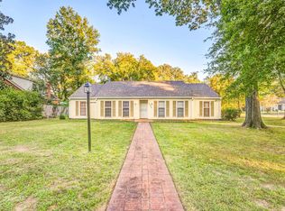 2584 Cedar Ridge Dr, Germantown, TN 38138