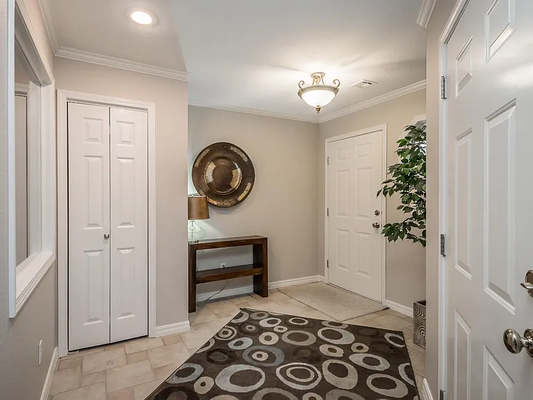 4 W La Quinta Ct — Photo 5
