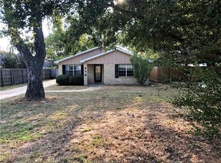 508 N Main St, Franklin, TX 77856