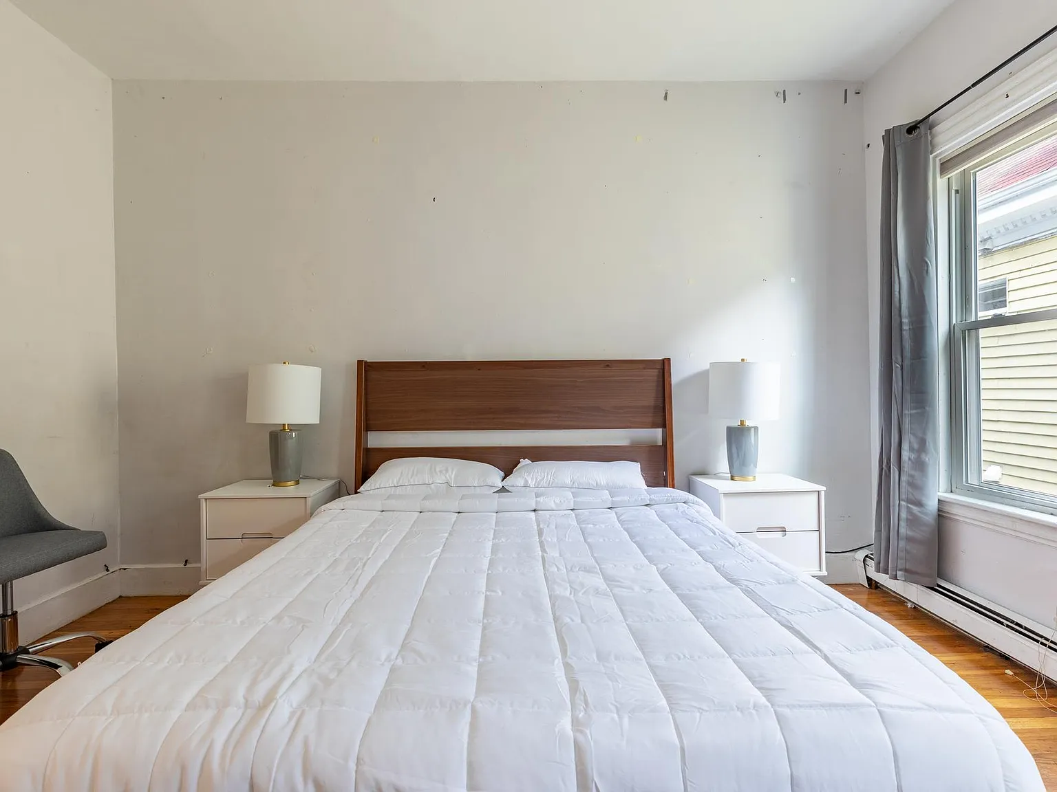 5 bed, 1800 sqft, $7,200 — Photo 2