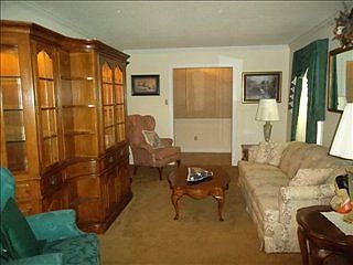 3rd image of 512 Todd Dr