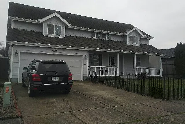 4838 Ward Dr NE — Photo 1