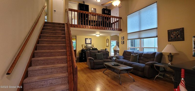 2nd image of 62 Meadow Rue Place Place