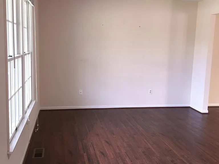 3217 Pinebluff Ct — Photo 10