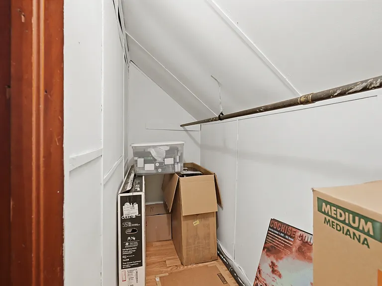 60 W Center St #2 — Photo 14