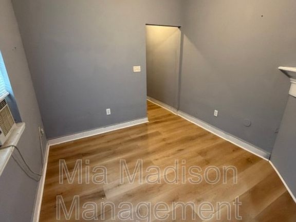 3rd image of 723 W 42nd St APT B