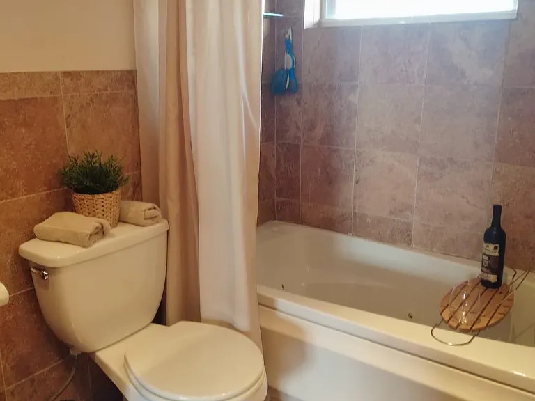 1075 NE Miami Gardens Dr #505 — Photo 24