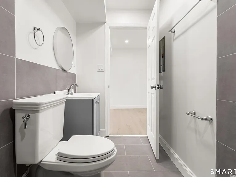 64 Soundview Ave #2 — Photo 18