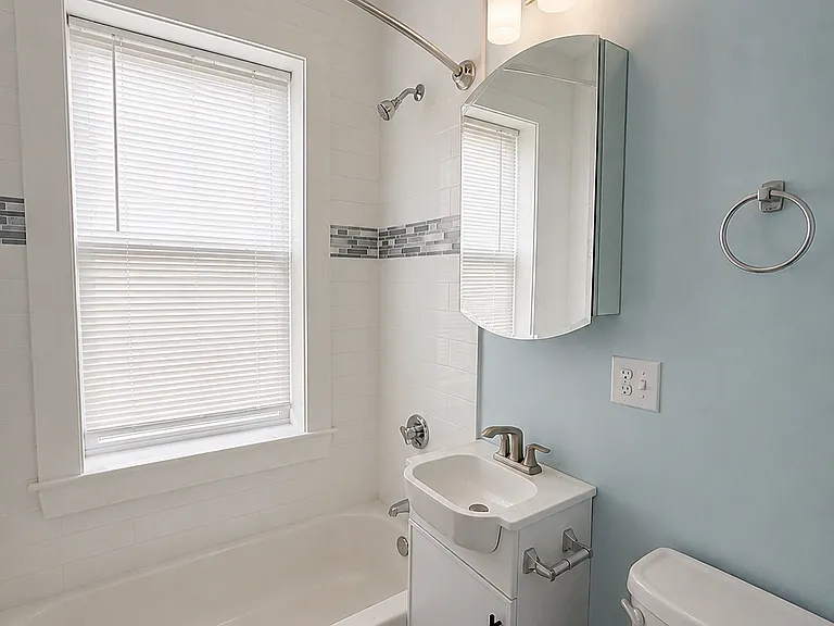 2 Malden St #3 — Photo 5
