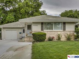 4506 A St, Omaha, NE 68106