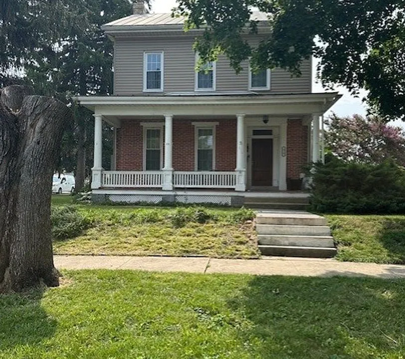 414 E Main St #2