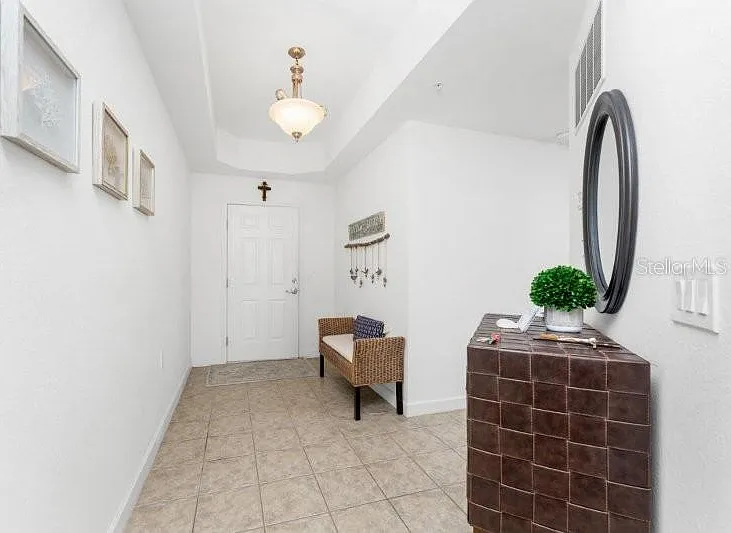 2 bed, 2.0 bath, 1367 sqft, $2,300 — Photo 3