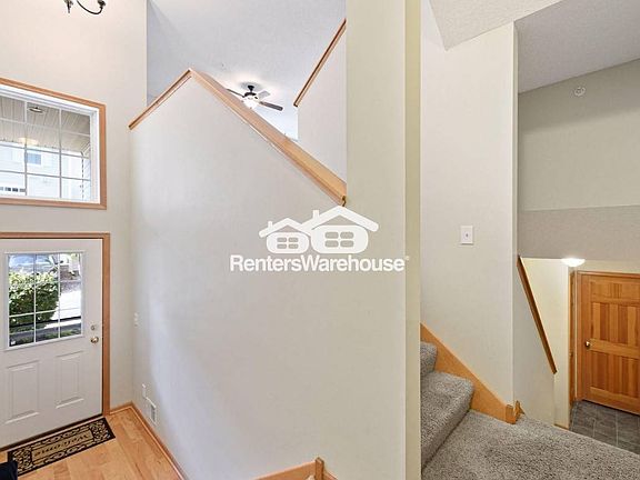 5th image of 11769 Emery Village Dr N