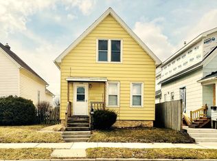 2322 Kroos Ct, Sheboygan, WI 53083