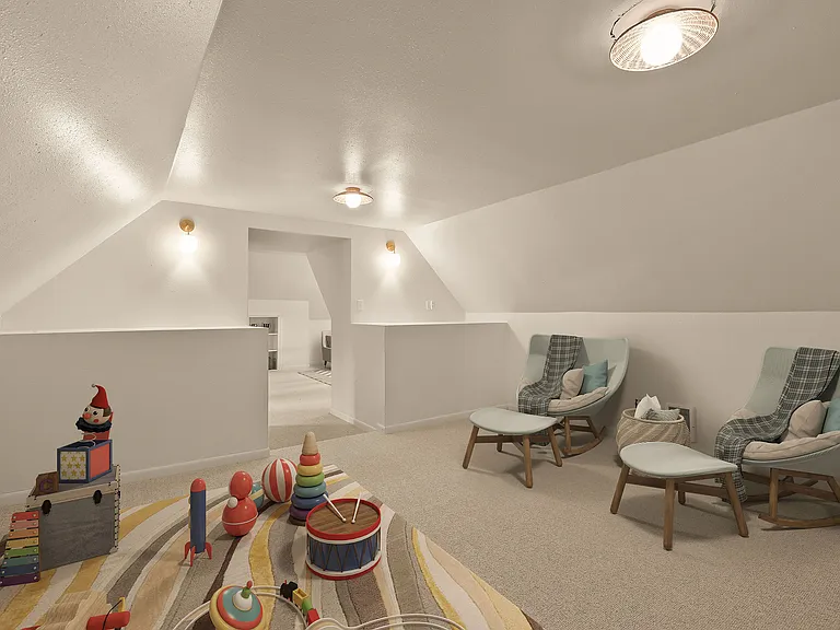 180 McDowell Dr — Photo 17