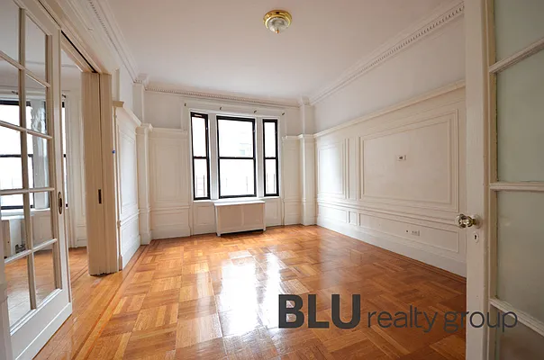 Rented by BLU Real Estate | media 2