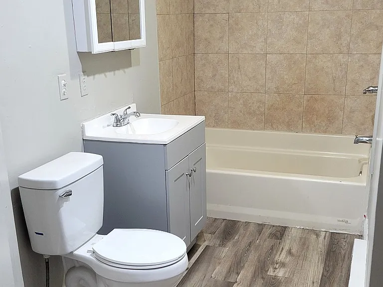 107 Old Dairy Ln #101 — Photo 3