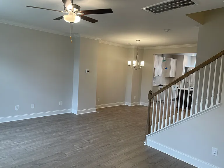 Living room/Dining room