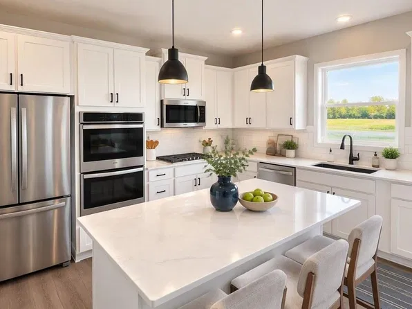 17616 Dresden Pl, Farmington, MN 55024
