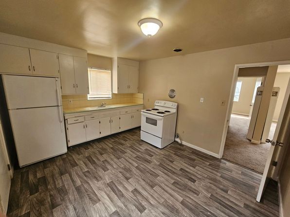 11848 Foothill Way APT B