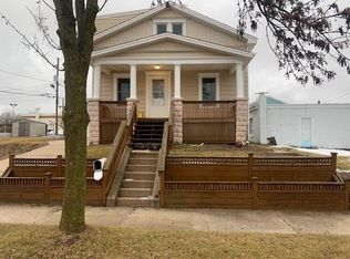 3070 Caledonia St, Racine, WI 53402