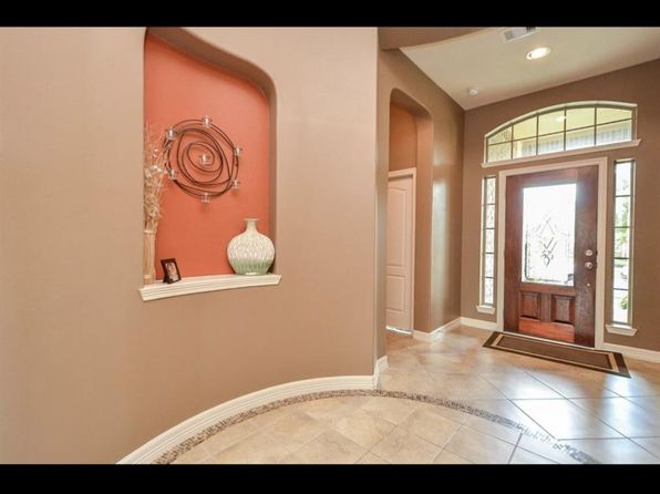 14815 Bronze Finch Dr