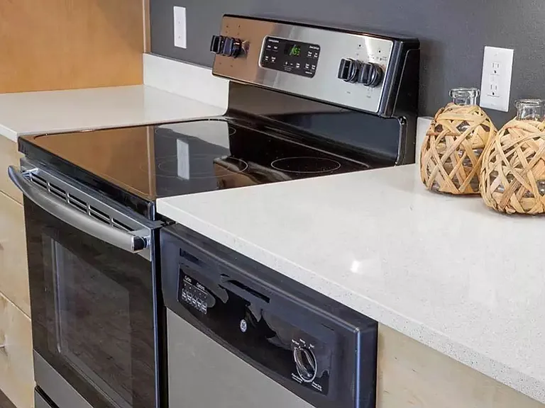 The Montessa | Modern Living in Portland's Vibrant Slabtown Neighborhood — Photo 19