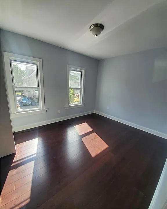 61 Stevens St #2